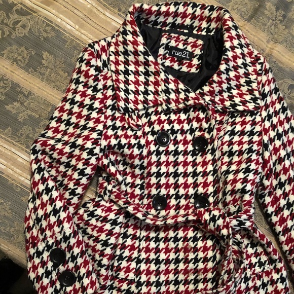 Excellent condition,  worn once - Picture 2 of 6